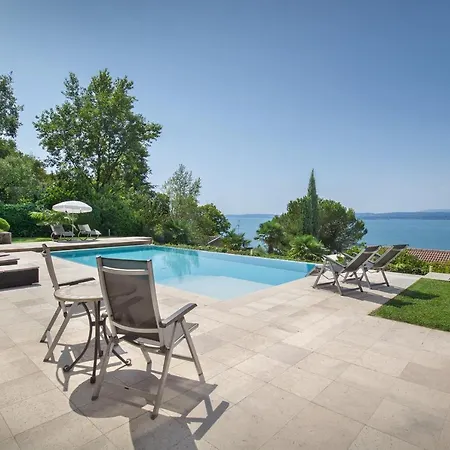 Sybille With Pool And View Torri Del Benaco